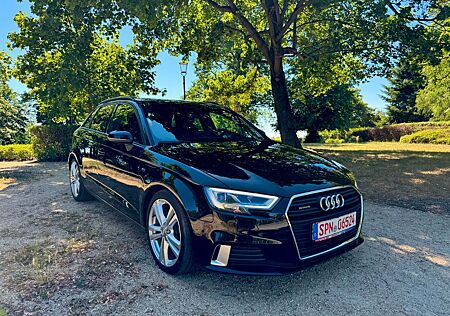 Audi A3 2.0 quattro 2xSline ACC Virtual LED