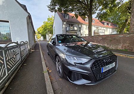 Audi A3 35 TFSI S tronic S line Limousine S line