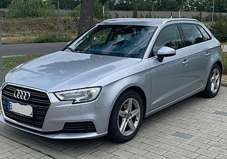 Audi A3 Sportback 1.5 TFSI | 150 PS |Top Zustand