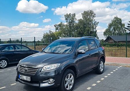 Toyota RAV 4 2,2-l-D-4D 4x4 Life Life