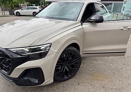 Audi Q8 50 TDI Facelift - Matrix AHK S-Line