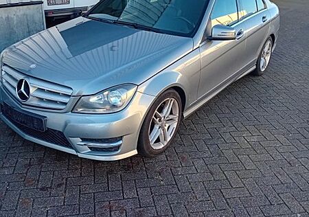 Mercedes-Benz C 250 AVANTGARDE Autom. AVANTGARDE