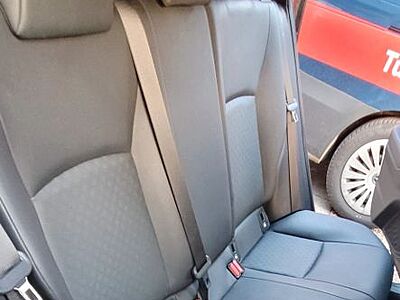 Toyota C-HR 1.8-l-VVTi Hybrid Style Selection Style...