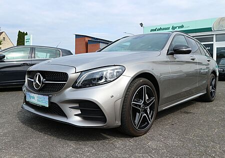 Mercedes-Benz C 400 C400 4Matic AMG/Pano/Leder/Navi/AHK/Kamera/Auto