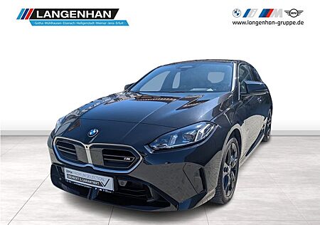 BMW M135 xDrive Hatch Sportpaket Head-Up HK HiFi