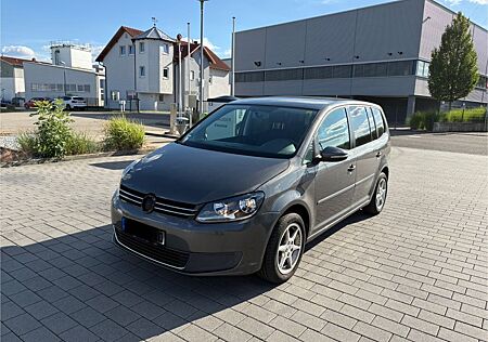 VW Touran Volkswagen Trendline