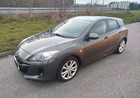 Mazda 3 2.2 MZR-CD Sports-Line Sports-Line