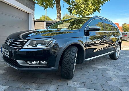 VW Passat Alltrack Volkswagen 2.0 TSI DSG 4MOTION Alltrack...
