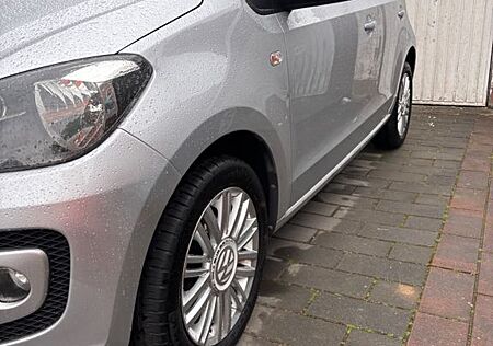 VW Up Volkswagen ! 1.0 44kW ASG club ! club !
