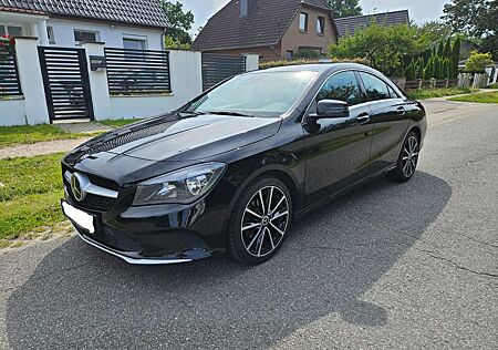 Mercedes-Benz CLA 220 Leder AUT.