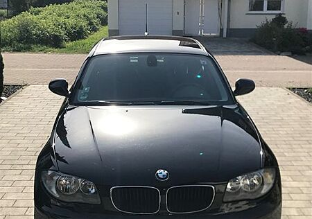 BMW 116i - 8-fach bereift - Alufelgen
