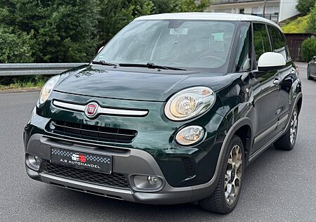 Fiat 500L Trekking 1,4 120PS Leder/Klima/AHK!