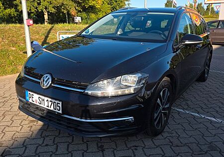 VW Golf Volkswagen 2.0 TDI SCR DSG UNITED Variant UNITED
