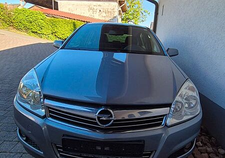 Opel Astra 1.6 | TÜV bis 07/2026 | ca 230000km