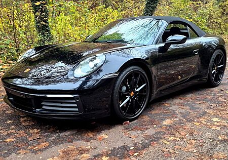 Porsche 992 Carrera 4 Cabriolet / Approved Garantie/ Top