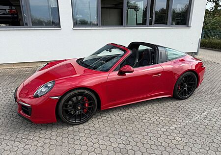 Porsche 991 911 Targa 4 GTS