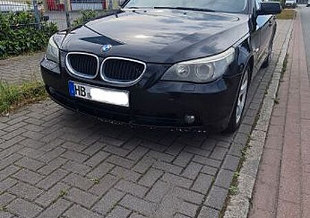 BMW 520d A -