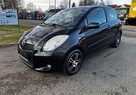 Toyota Yaris Sol KLIMA 1,4 DIESEL TÜV bis 9/2026