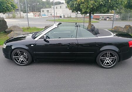 Audi A4 3.0 TDI (DPF) tiptr. quattro Cabriolet -