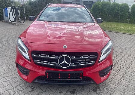 Mercedes-Benz GLA 200 *AMG*Night*360Grad*AHK*Wenig KM!!