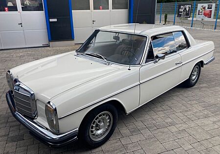 Mercedes-Benz 250 CE