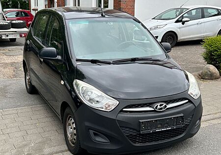 Hyundai i10 -Klima-Hu:4/26-