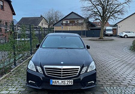 Mercedes-Benz E 300 CDI AMG Optik BlueEFFICIENCY AVANTGARDE