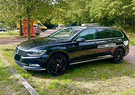 VW Passat Variant Volkswagen 2.0 TDI SCR 140kW DSG BMT Com...