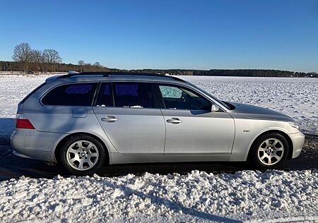 BMW 523i touring E61 mit reichlich Ausstattung