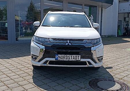 Mitsubishi Plug in Hybrid Outlander Outlander Plug-in Hybrid PLUS Spirit-Paket