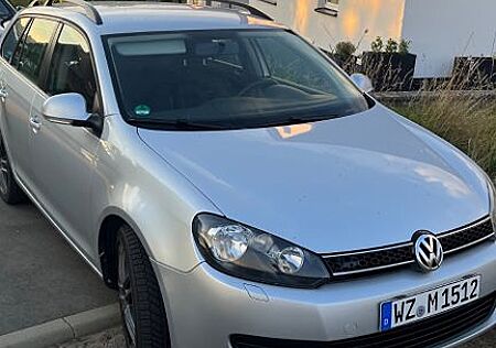 VW Golf Volkswagen 1.6 TDI Comfortline Variant Comfortline