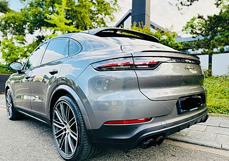Porsche Cayenne S Coupé Approved/Pano/Nachtsicht/Chrono