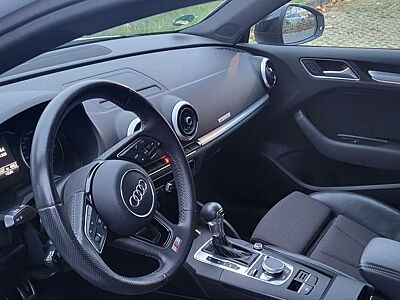 Audi A3 2.0 TDI S tronic -