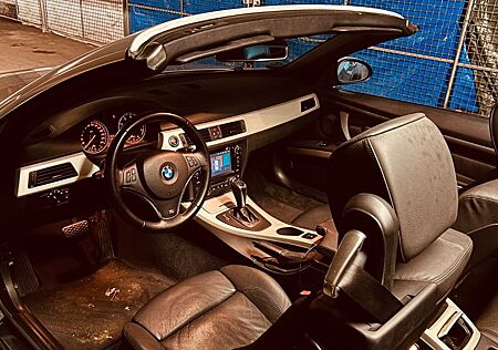 BMW 320i Cabrio -top gepflegt ohne Rep.-Stau