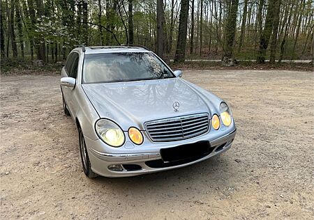 Mercedes-Benz E 240 4MATIC T ELEGANCE Elegance