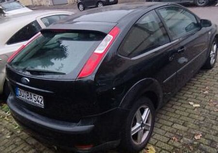 Ford Focus 1,6 Ambiente Ambiente