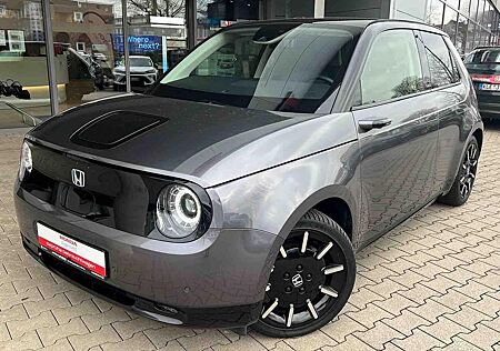 Honda e Advance 17" Allwetter 360° Pano Navi ACC Spur