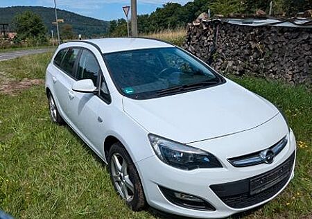 Opel Astra Sports T. 1.6 CDTI