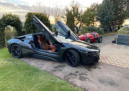BMW i8 Roadster -