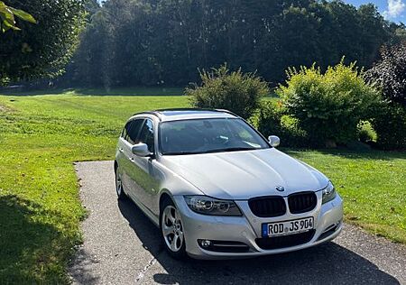 BMW 320d EfficientDynamics Edition Touring Effic...