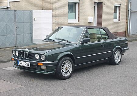 BMW 325i E30 Cabrio 2-Hand,OLDTIMER,Leder,Sitzh,ALU