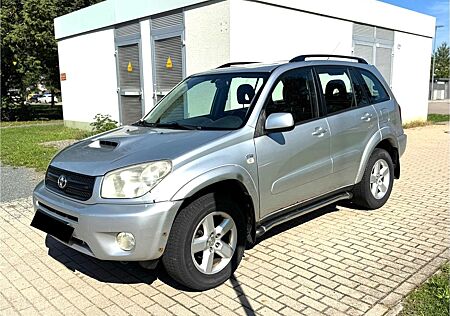 Toyota RAV 4 2.0-l-D-4D 4x4 Executive Executive