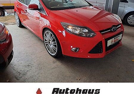 Ford Focus Lim. 1.6 Titanium