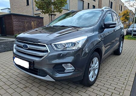 Ford Kuga Titanium/Autom./1-Hand/Kamera/