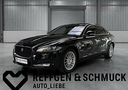 Jaguar XF PURE AUTOMATIK+NAVI+PANO+MERIDIAN+360+ALU+TÜV