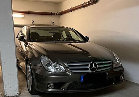 Mercedes-Benz CLS 55 AMG Sammlerfahrzeug in Indiumgrau Metallic (Sa