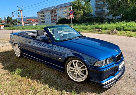 BMW 318i Cabrio,M Paket, el.Verdeck,Hardtop,Zube
