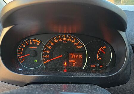 Daihatsu Cuore 1.0 - Top 85tkm | TÜV 05/2027 |