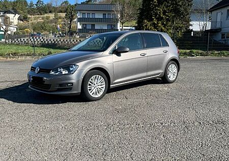 VW Golf Volkswagen 1.2 TSI BMT CUP CUP