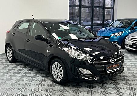 Hyundai i30 blue Classic _Bestzustand erst 40.000 KM
